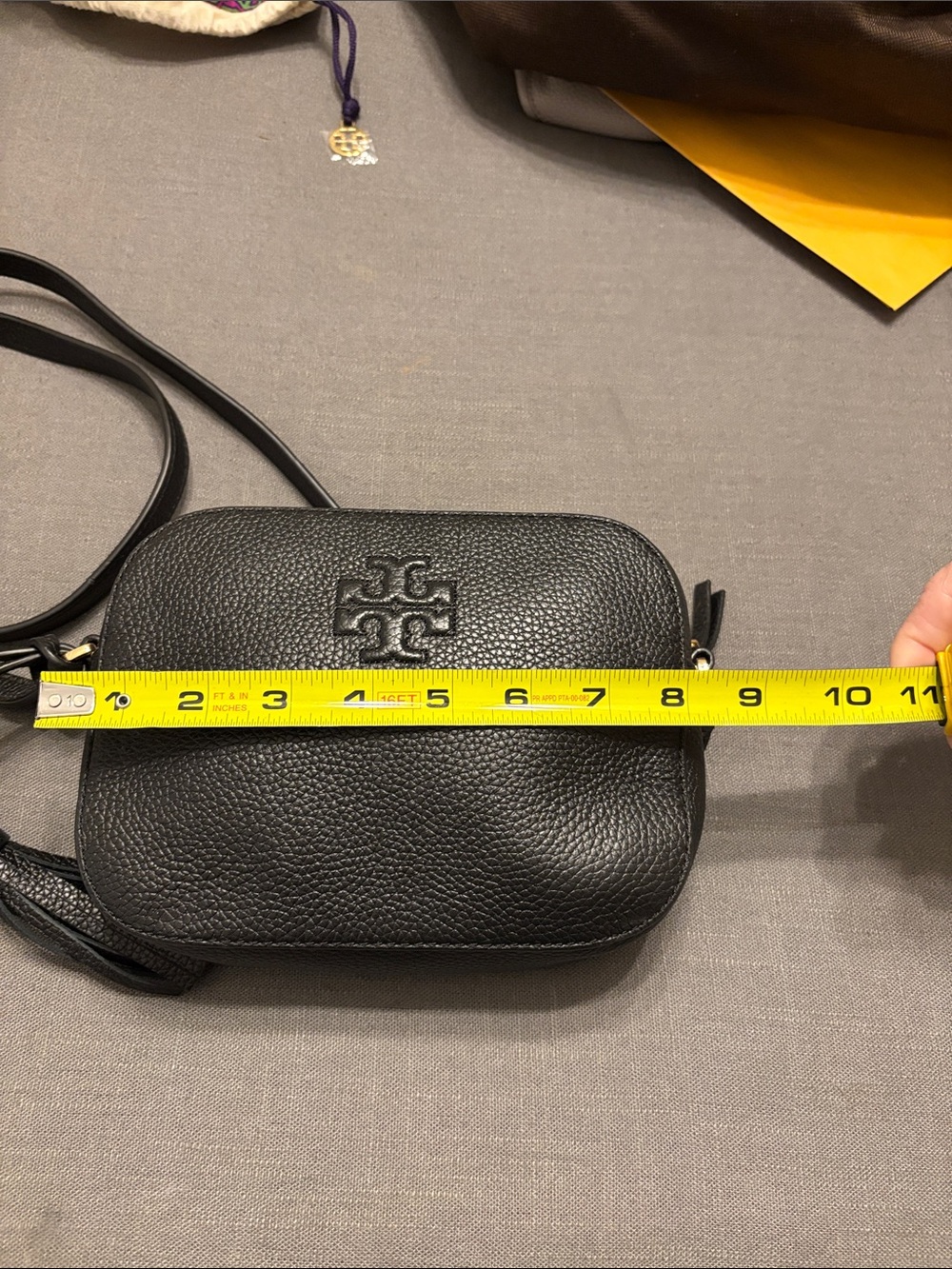 Tory Burch Thea Camera Leather Crossbody Bag NWOT - Picture 7 of 8